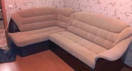 Перетяжка углового дивана. Шахунья